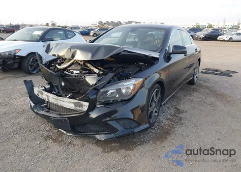 2014 Mercedes-Benz Cla 250 z USA, uszkodzony, nr VIN WDDSJ4EB0EN045964